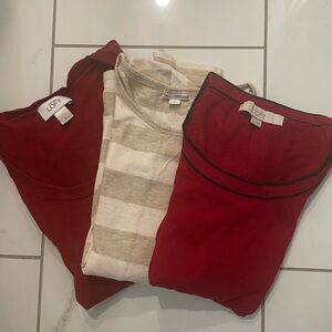 Loft, gap Deal!!! 💕 Excellent condition !!3 long-sleeved T-shirts!!!
3X$10